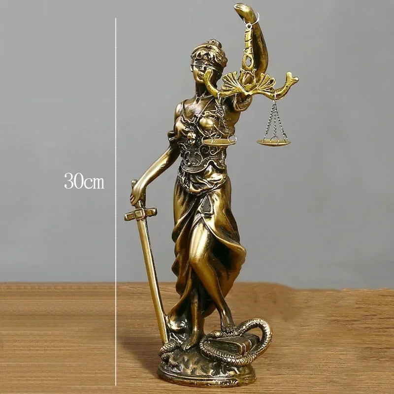 Aqumotic Greece Justitia Justice Fair Goddess Retro Craft Home Accessories Decoration European Creative Retro Cafe Sculpture