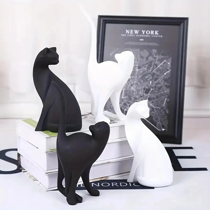 Resin Couples Cat Statues for Home Decorations Animal Figurine European Creative Wedding Gift Decorative Home Decor Sculpture